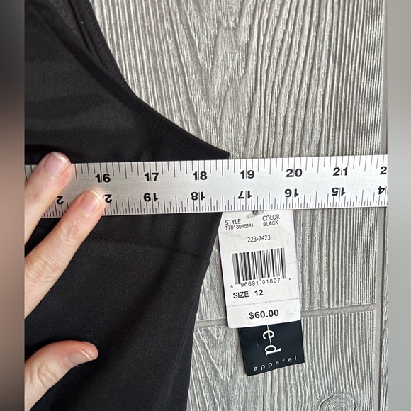 NWT Connected Little Black Dress Bejeweled Collar Size 12 - Picture 6 of 8